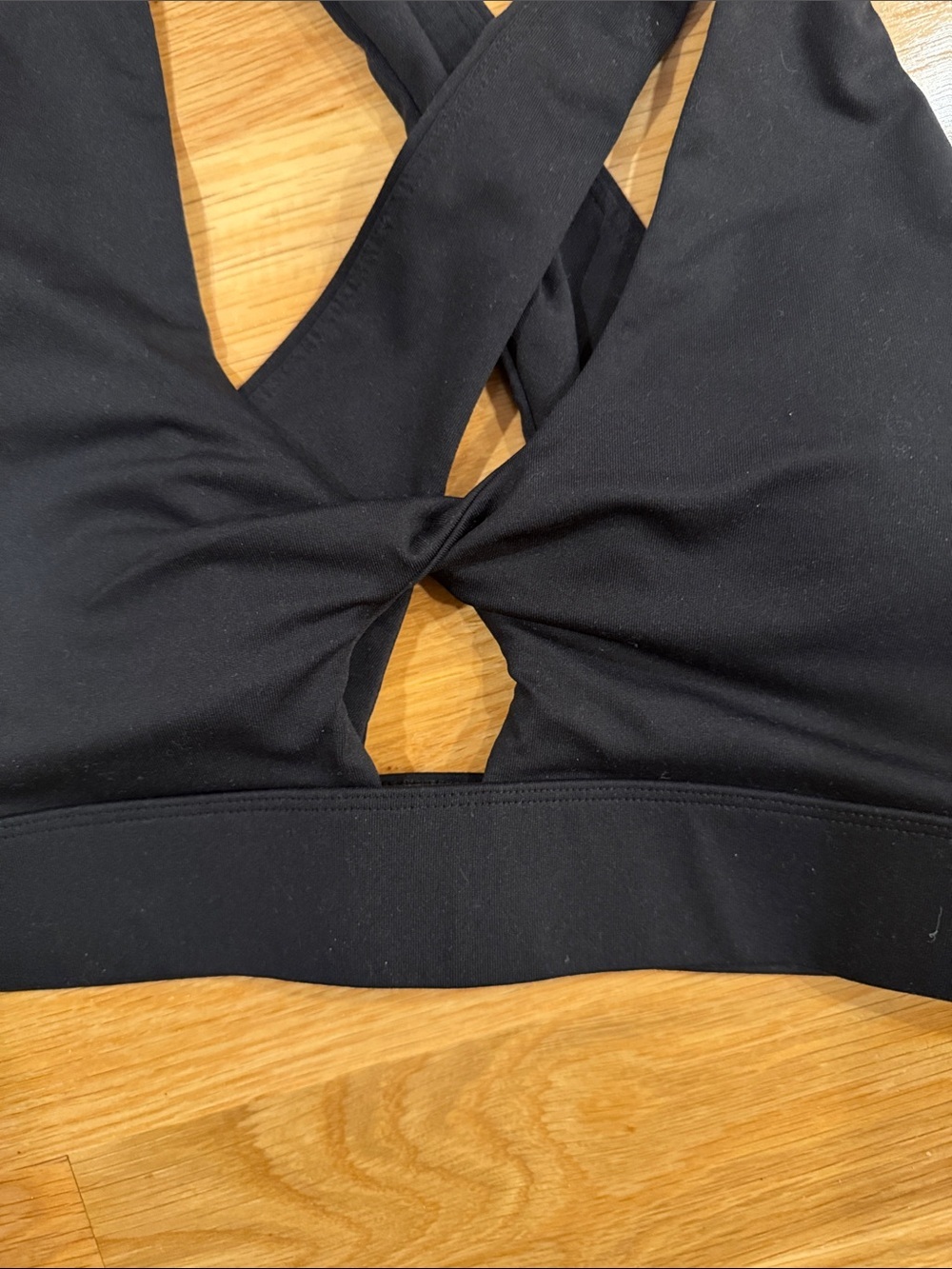 Black Cross Back Sports Bra Activewear Yoga Gym Size L Estimated Tag Missing - Picture 4 of 6